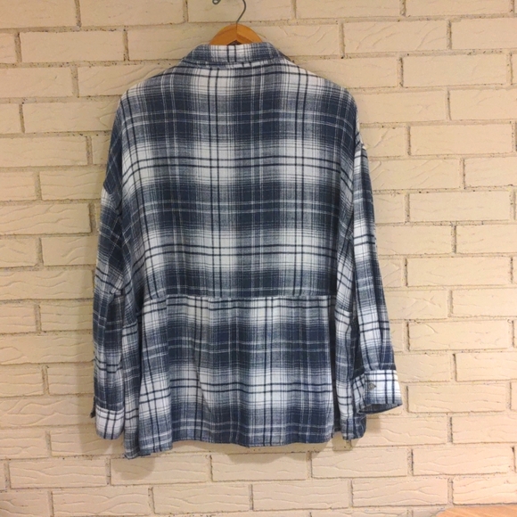 Flannel - Picture 3 of 3